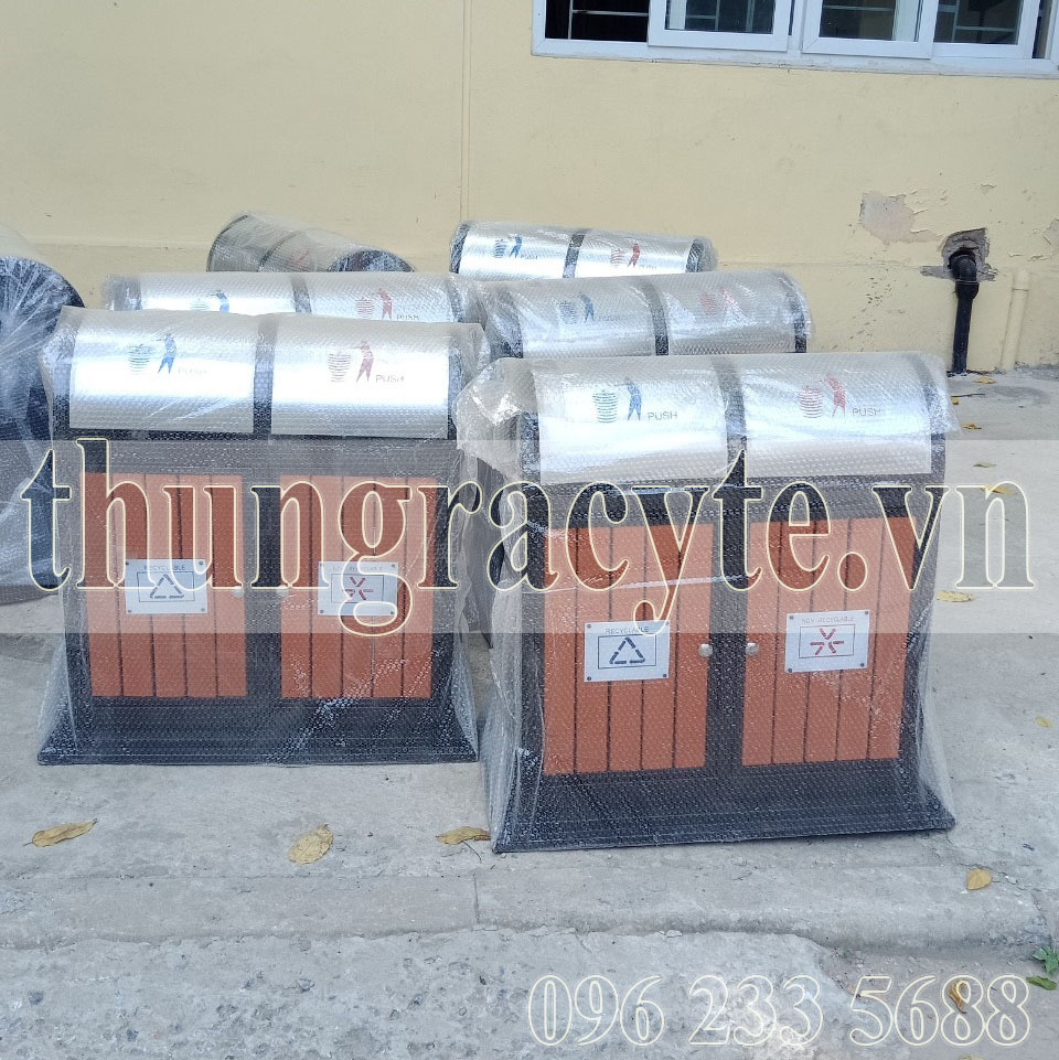 Thùng rác gỗ ngoài trời thích hợp dùng để đặt ở công viên, khu đô thị