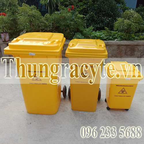 So sánh thùng rác y tế đạp chân và thùng rác y tế bánh xe