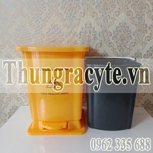 Thùng Rác Y Tế Màu Vàng